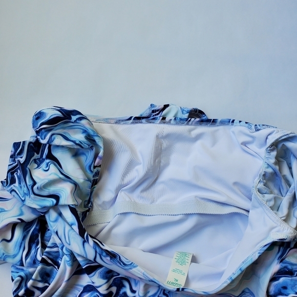 NWOT Sports Illustrated Swim Marbled Long Sleeve One Piece Size XL - Picture 7 of 9